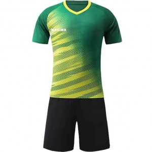Football kit green with yellow